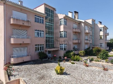 Apartamento T3 à venda em Mangualde