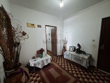 Apartamento T2 à venda na Gumirães - Santa Eugénia