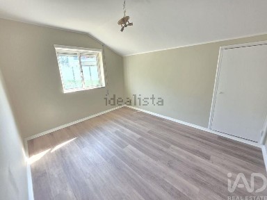 Apartamento T2 à venda em Gondarém