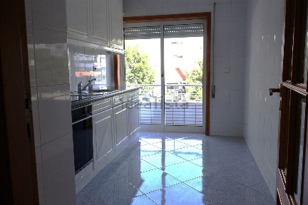 Apartamento T2 à venda na Santa Maria Maior
