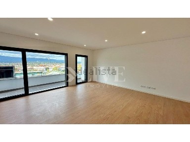 Apartamento T3 à venda no Bairro São José