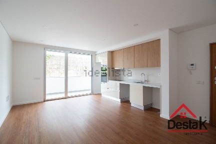 Apartamento T1 à venda em Abraveses