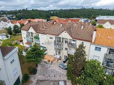 Apartamento T3 à venda na Rua Doutor José Coelho