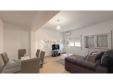 Apartamento T3 à venda na Avenida da Bélgica