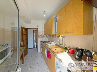 Apartamento T3 à venda em Darque