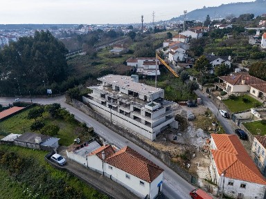 Apartamento T1 à venda na Meadela