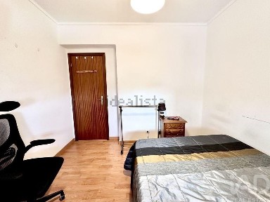 Apartamento T2 à venda na Monserrate