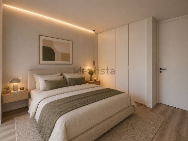 Apartamento T3 à venda na Rua Alves Cerqueira, 498