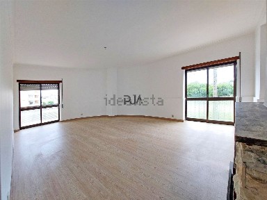 Apartamento T3 à venda em Abraveses