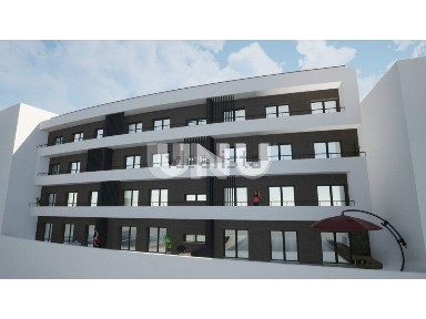 Apartamento T3 à venda em Repeses e São Salvador