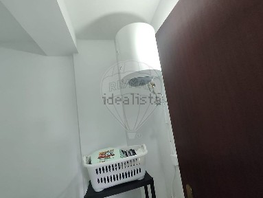 Apartamento T1 à venda na Avenida António Serrado