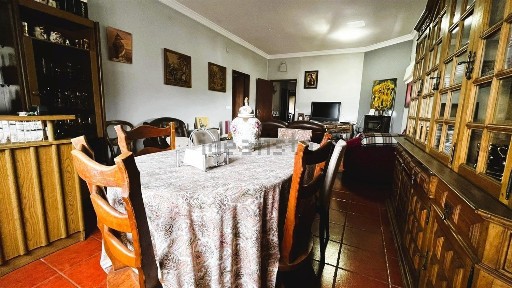 Apartamento T2 à venda na Avenida Miguel Dantas, 32