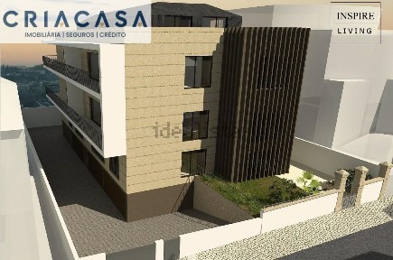 Apartamento T2 à venda na Rua 5 de Outubro