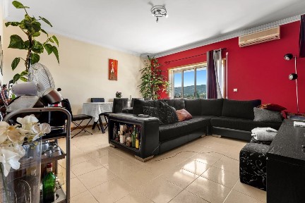 Apartamento T2 à venda na Rua do Alambique s/n