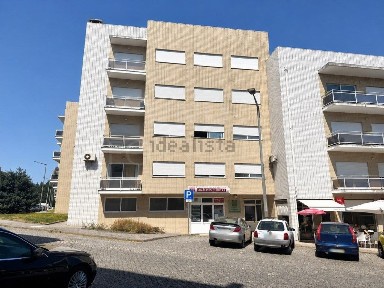 Apartamento T4 à venda na Santa Maria Maior