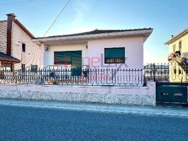 Fânzeres e São Pedro da Cova, Centro de Fânzeres, Rua da Coelheira
