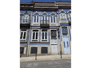 Moradia independente à venda em Casa da Música