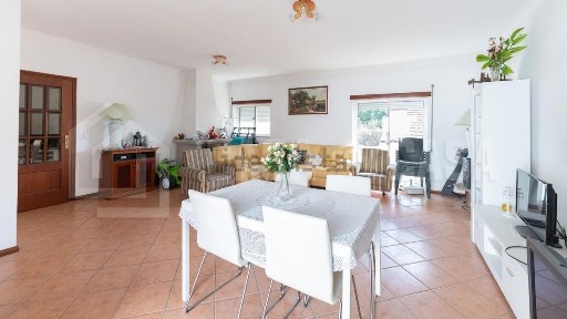 Apartamento T3 à venda em Abraveses