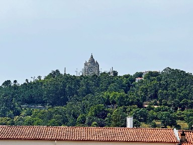 Apartamento T4 à venda na Santa Maria Maior
