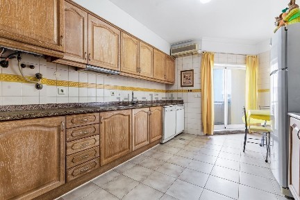 Apartamento T4 à venda na Aguieira - Santiago