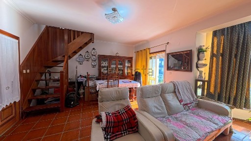 Apartamento T3 à venda em Rio de Loba