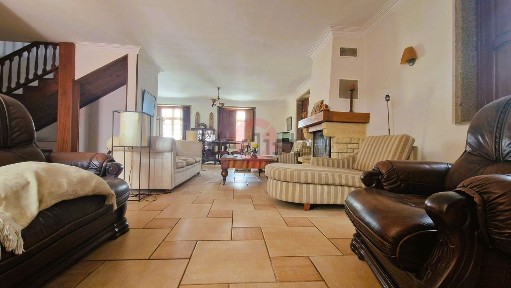 Apartamento T4 à venda em Vila