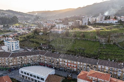 Apartamento T3 à venda em Lamego