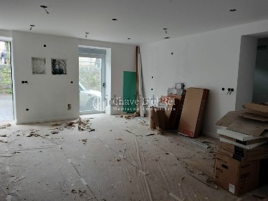 Apartamento T1 à venda em Cavernães