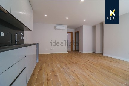 Apartamento T2 à venda em Cavernães