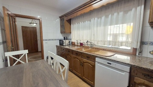 Apartamento T3 à venda na Monserrate