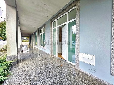 Apartamento T3 à venda no Largo Cruzes