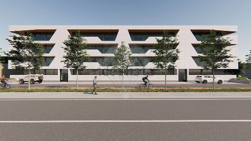 Apartamento T3 à venda na Avenida Fernão de Magalhães, 10