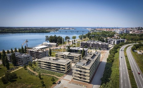 Apartamento T3 à venda na Meadela