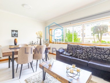 Apartamento T1 à venda na Rua das Redes