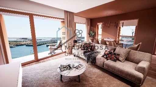 Apartamento T3 à venda na Rua Alves Cerqueira s/n