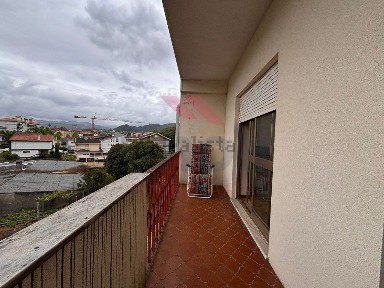 Apartamento T3 à venda em São Paio Arcos Valdevez