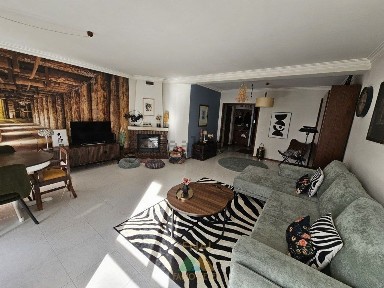 Apartamento T3 à venda na Monserrate