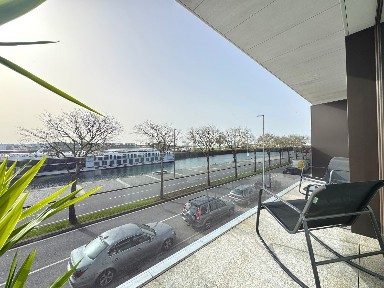 Apartamento T3 à venda na Rua Alves Cerqueira s/n