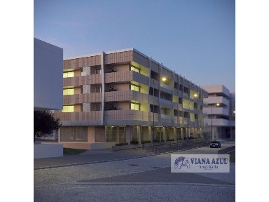 Apartamento T3 à venda na Avenida Rosália de Castro
