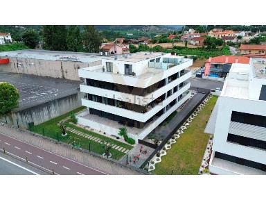 Apartamento T3 à venda em Feitosa