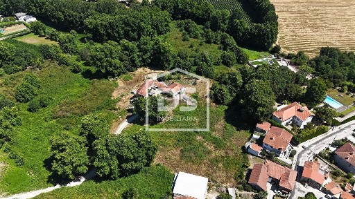 Quinta à venda em Macieira