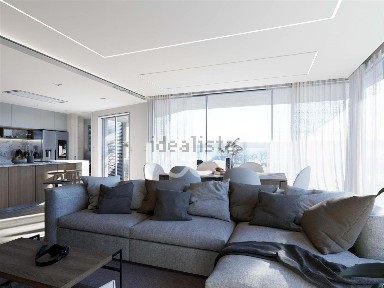 Apartamento T2 à venda na Rua Doutor Adriano Magalhães