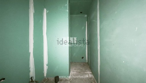 Apartamento T2 à venda no Centro Histórico