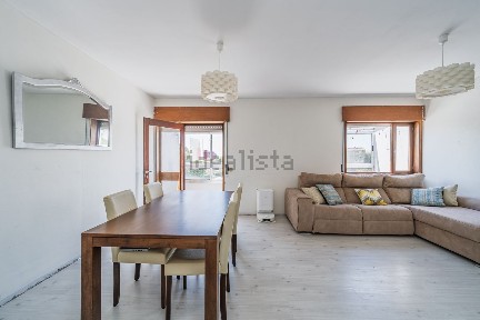 Duplex à venda na Rua de Bordeaux