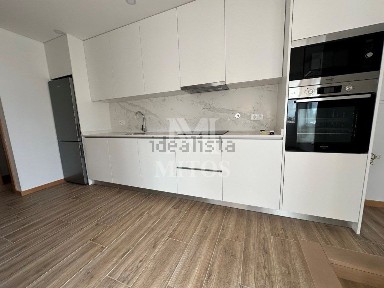 Apartamento T2 à venda em Darque