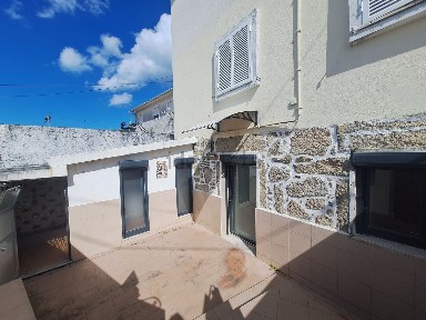 Apartamento T1 à venda em Areosa