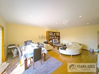 Apartamento T3 à venda em Areosa