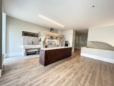 Apartamento T2 à venda na Rua Manuel Espregueira
