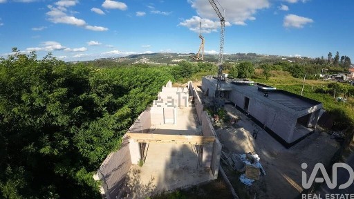 Moradia independente à venda em Penafiel