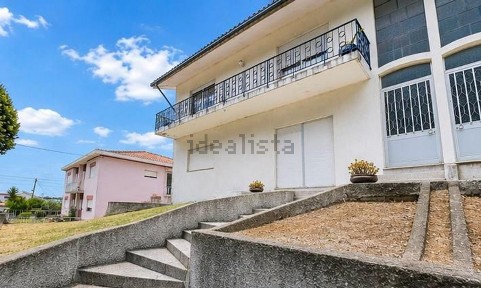 Apartamento T3 à venda na Rua do Sol